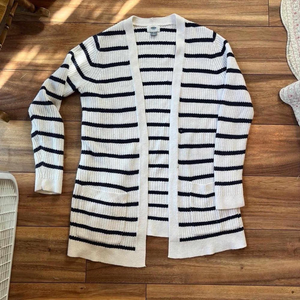 Old Navy Women's Striped Cardigan - Black and White
